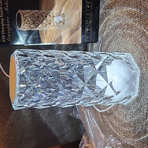 Diamond table lamp Diamond table lamp  MINI DIAMOND TABLE LAMP Diamond table lam - Picture 7 of 10